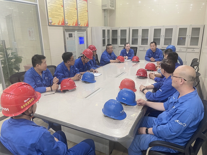 20230810 武鄉(xiāng)電廠開展紀(jì)律作風(fēng)專項(xiàng)督查.jpg